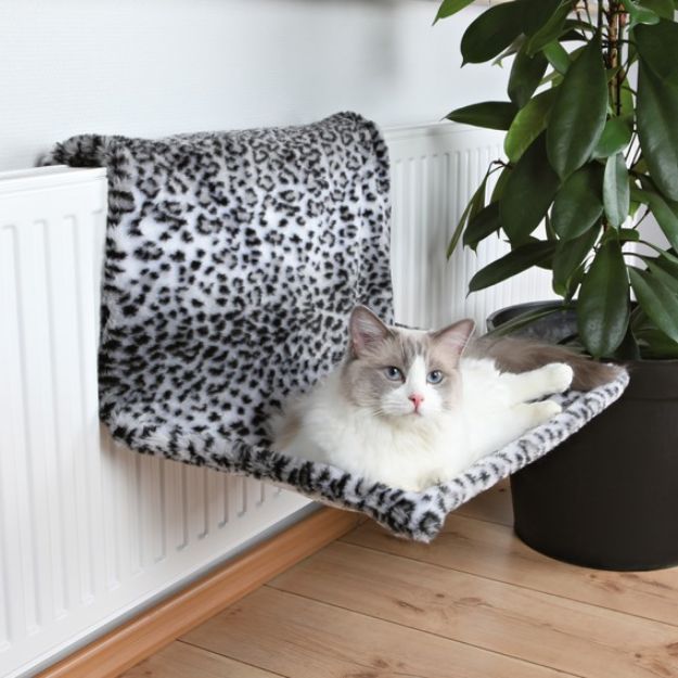 Picture of Trixie Peluş Radyatör Kedi Yatağı XLarge 58 cm